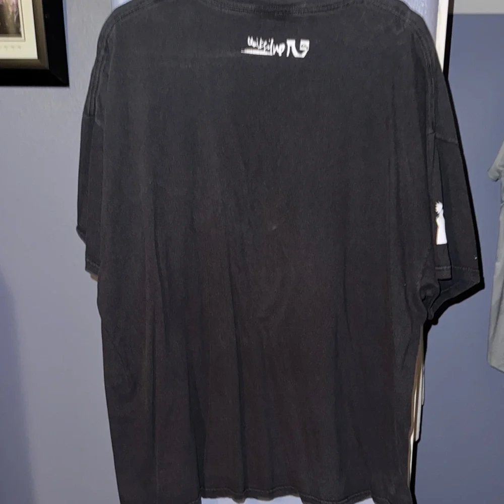 Quiksilver Black and White NY Short Sleeve Tee - Picture 5 of 6